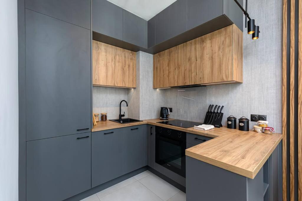 Port Praski Stylish Apartment Near Old Town Varşovia Exterior foto