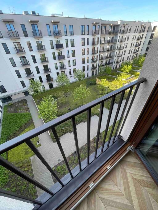 Port Praski Stylish Apartment Near Old Town Varşovia Exterior foto