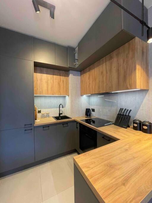 Port Praski Stylish Apartment Near Old Town Varşovia Exterior foto
